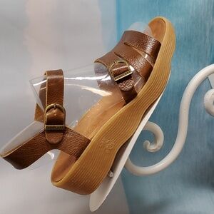 Famolare get there sandal 9 Honeybuckle earth brown